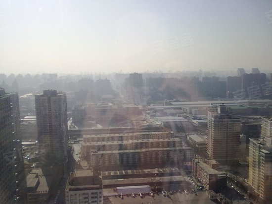 易通创意中心广场 