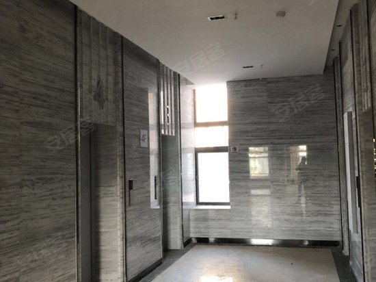 海尔地产国际广场(商住楼) 