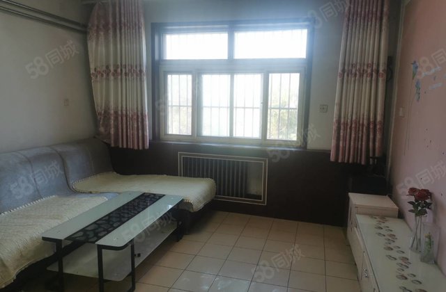 西文轩 电厂东区 3楼 三室朝阳 停车方便 暖气烫人 双阳台
