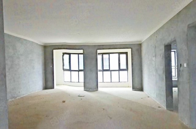 上海建工恒锦家苑5室2厅221㎡350万二手房图片