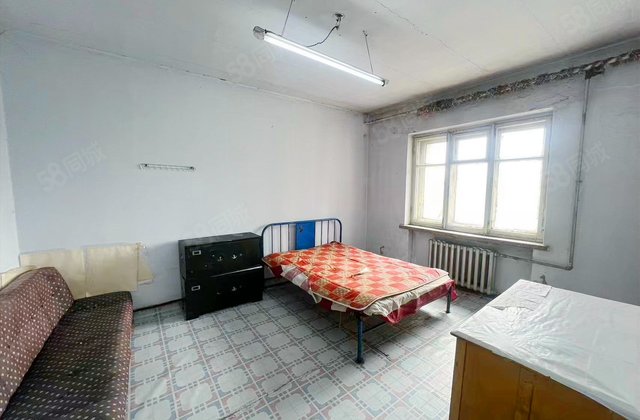 和兴路师大家属楼1室1厅35.02㎡50万二手房图片