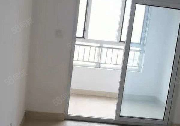 急售 急售香江附近 妇幼保健院 电梯房 两室两厅 看房子方便