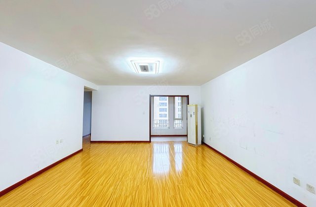 白桦林间3室2厅133.62㎡155万二手房图片