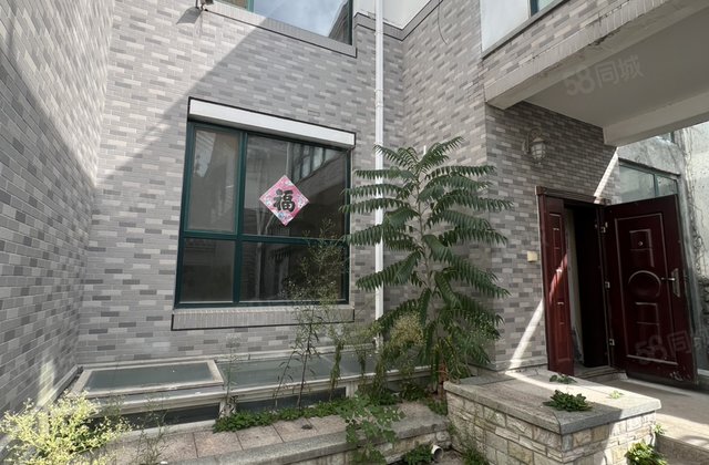 山水文园 别墅带门面  出门运河边 一中 一墙之隔 看房方便