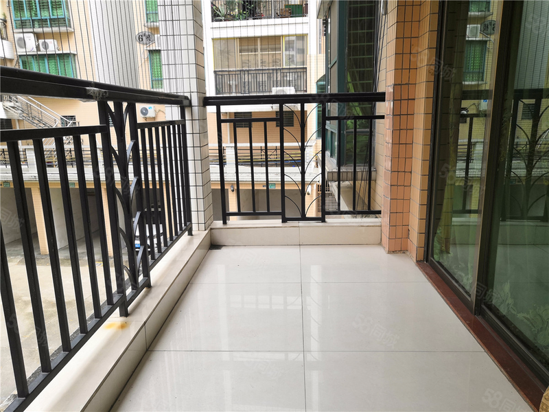 塘厦隆福花园 满5免个税 首付30万 可按揭月供 无抵押过户