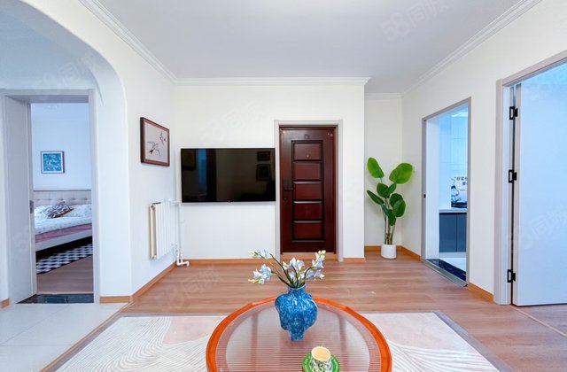 香江附近 精装婚房 电梯好楼层 随时可看房