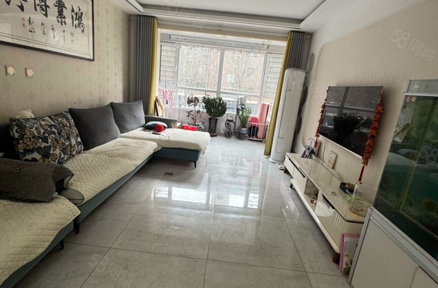 佶地国际C1区3室2厅122㎡78万二手房图片