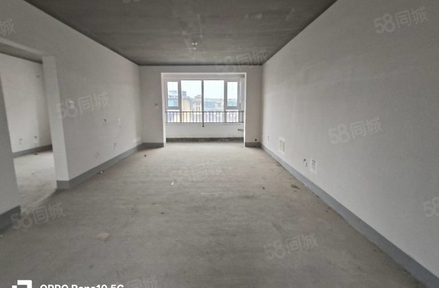 澜湾4室2厅143.79㎡105万二手房图片