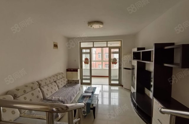 急售洋房好楼层 七中  光明  离大门口几步远  出行方便