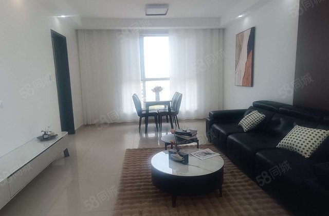 单价六千多，振兴东路电梯中间楼层，135平，随时看房