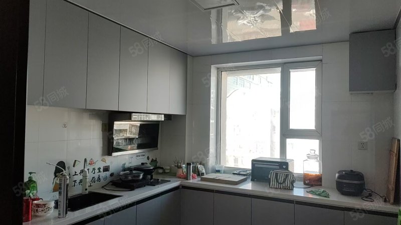 金帝小区3室2厅1卫102㎡南北29万