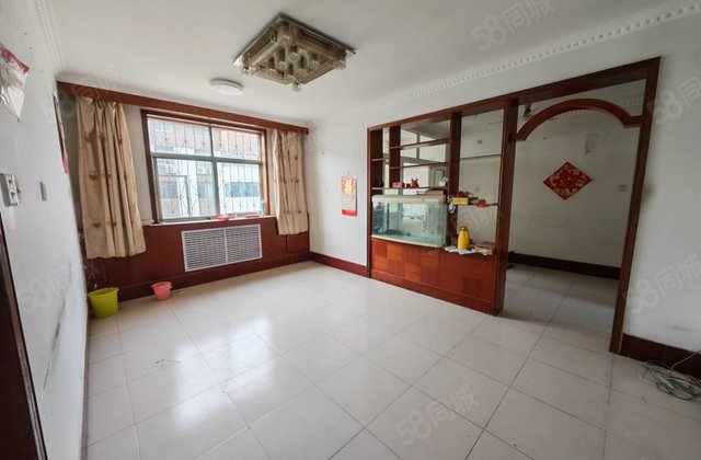 湖边三室免大税实验文轩火车站湖西办事处望湖西湖馨苑金立文苑