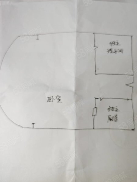 凤航大厦1室0厅1卫26㎡西南90万