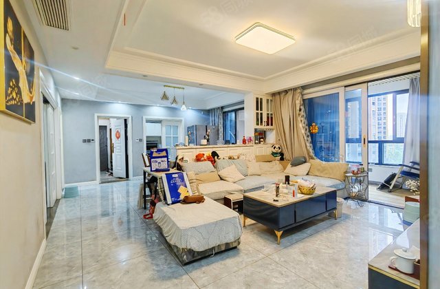 湟普国际湟座4室2厅141.22㎡182万二手房图片