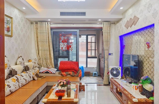 御龙天峰2室2厅91.49㎡110万二手房图片