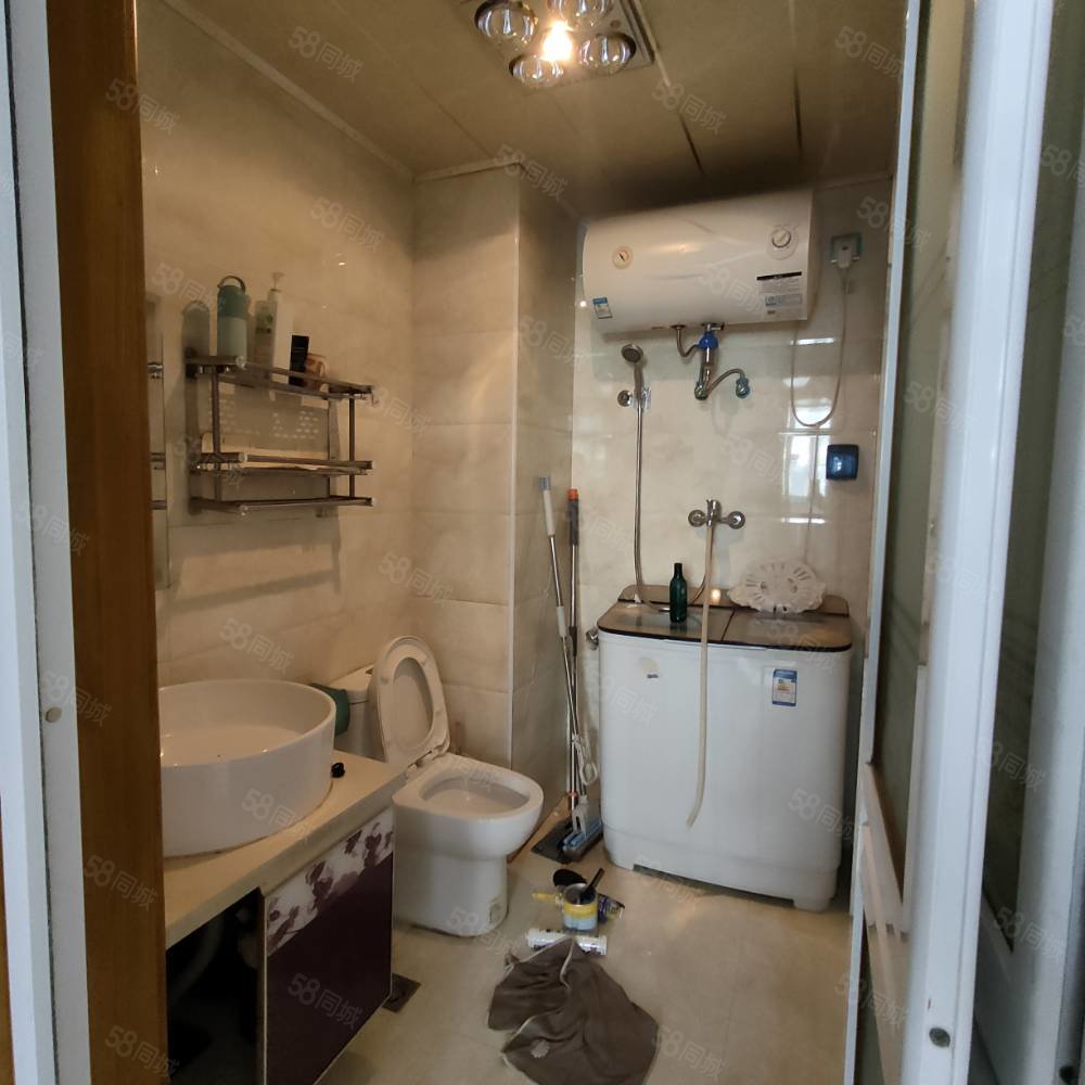 丽海城市花园2室2厅1卫63.82㎡南北16万