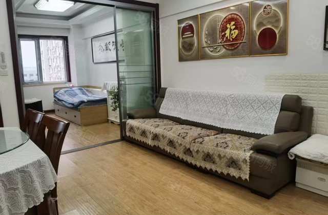 银河广场2室2厅99.7㎡52.8万二手房图片