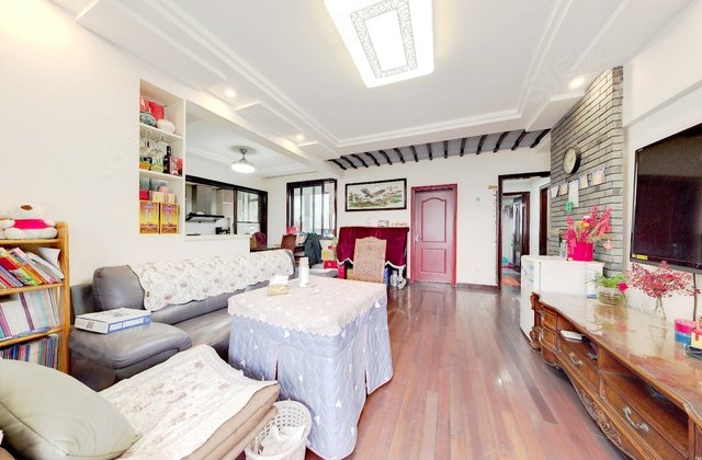 加城花园3室2厅127㎡525万二手房图片