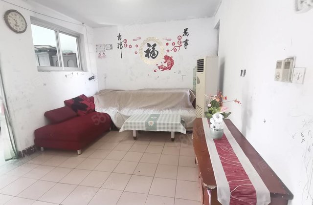 湖边100 卫生局家属院孝心一楼正规三室停车方便镜明花园附近