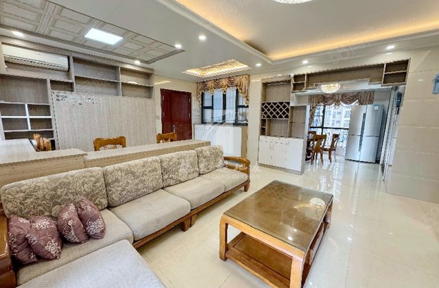 金海岸花园3室2厅114.06㎡106万二手房图片