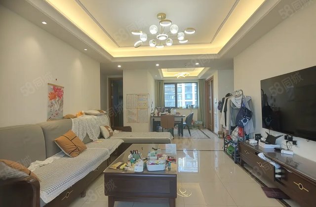 新上区政府！东昌天悦！一实验送车位储藏室精装修！随时看房