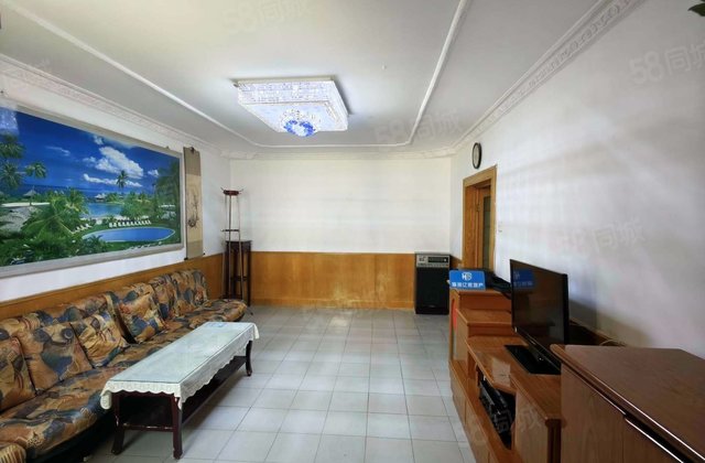 新兴小区(西区)4室2厅112.67㎡180万二手房图片