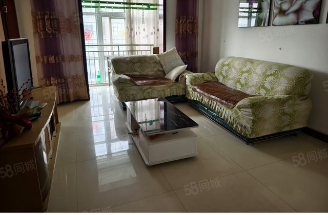 龙祥圣府3室1厅86.95㎡67.9万二手房图片