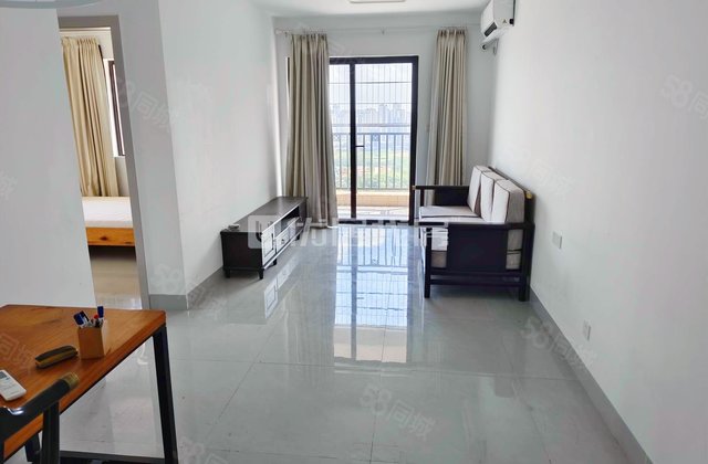 龙光天瀛2室2厅60㎡70万二手房图片