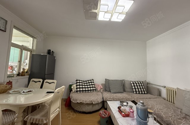 文轩本部  学府花园 多层3楼 精装 带车位储 红旗巷