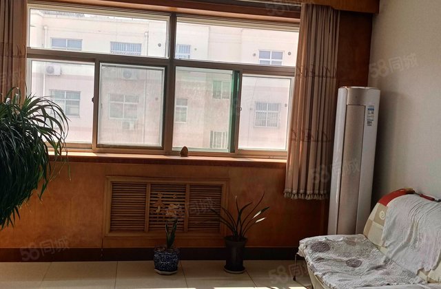 宏昌园(A区)3室2厅135㎡70万二手房图片