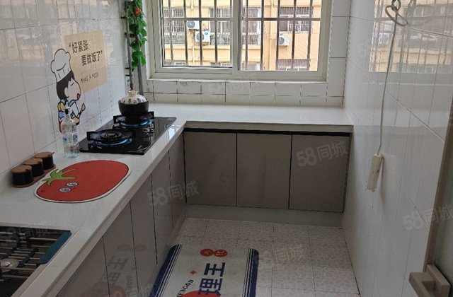 香岸雅居 高楼层视野好 商业配套成熟 医疗配套成熟 交通便利