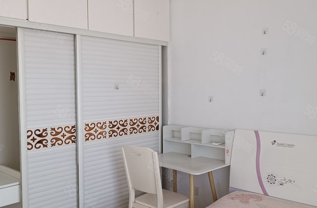 房东直卖，位置优越，配套齐全，价格美丽，东昌丽都三期