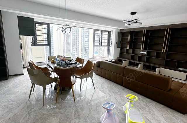 碧桂园云樾金沙4室2厅123.16㎡163万二手房图片