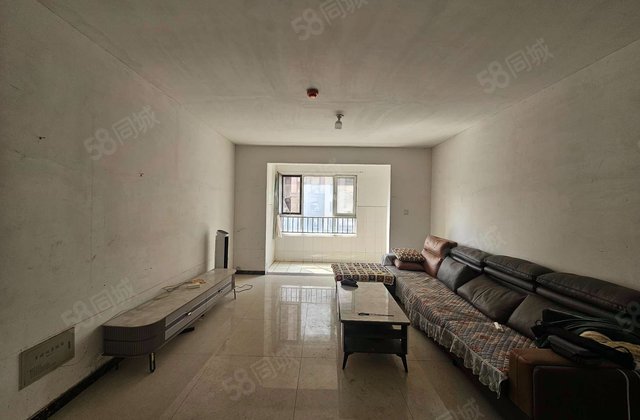 博业宝都华府3室2厅139.5㎡58.8万二手房图片