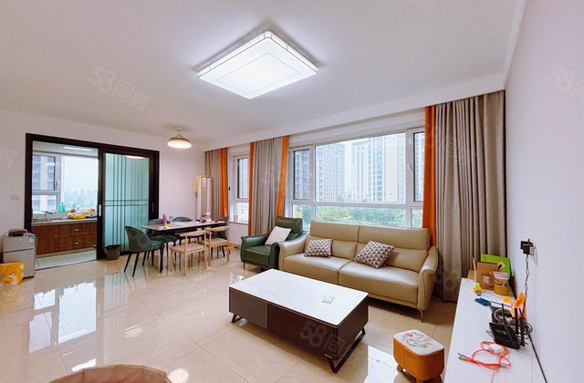 民生凤凰城，带车位储藏室，精装修，房东急售