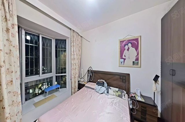 太平洋名流之家4室2厅173.5㎡156万二手房图片