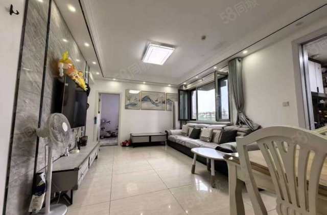 星光和园精装三室两卫精装婚房带储藏室免大税可按揭