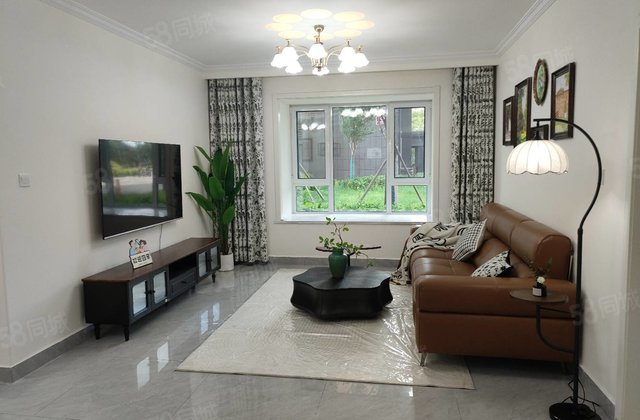 新房未住 精装三室两厅两卫 拎包入住 送储藏室车位