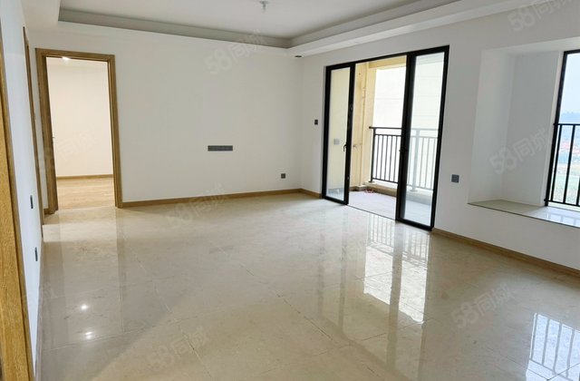 美的鹭湖森林度假区3室2厅117.25㎡46.8万二手房图片