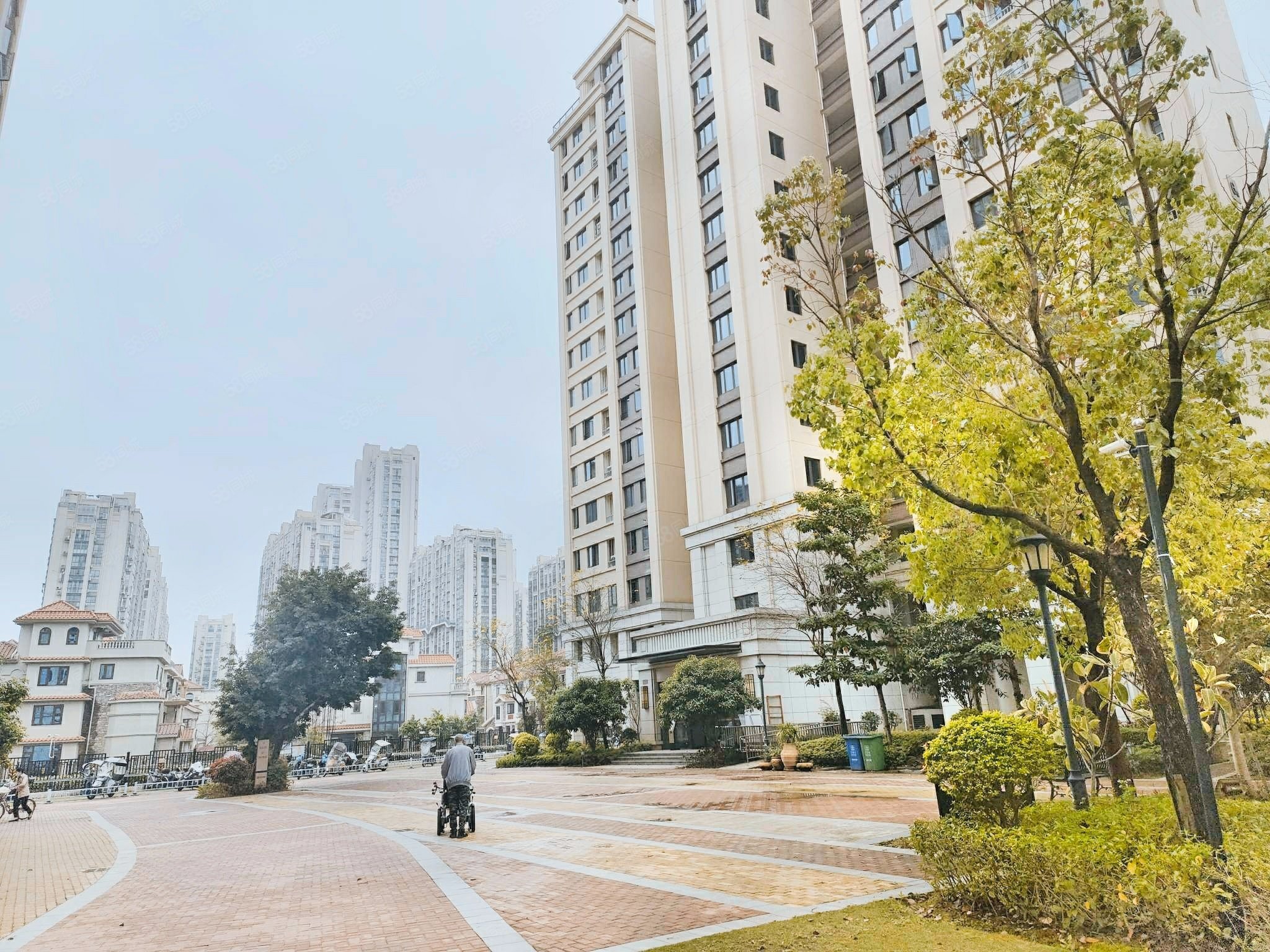 恒宇国际观邸小三房房源采光好南北通透业主诚意出