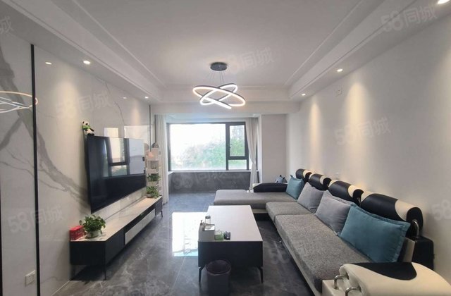 吾悦华府3室2厅106.89㎡72.8万二手房图片