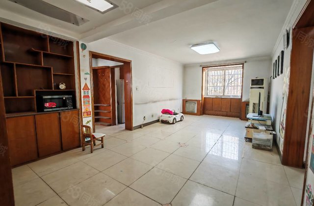 文轩！红旗！新时代三楼！双卫！