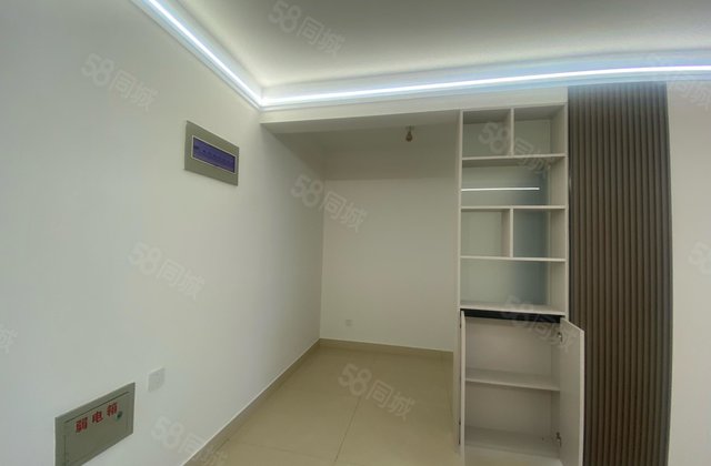 急急售光岳壹号院对面先锋小区精装婚房一天未住有证可以按揭贷款