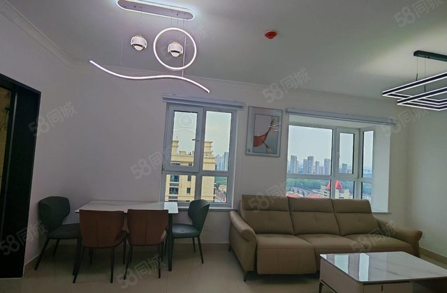 急售文轩本部精装电梯三室带家具家电广隆羡林苑 东关国际