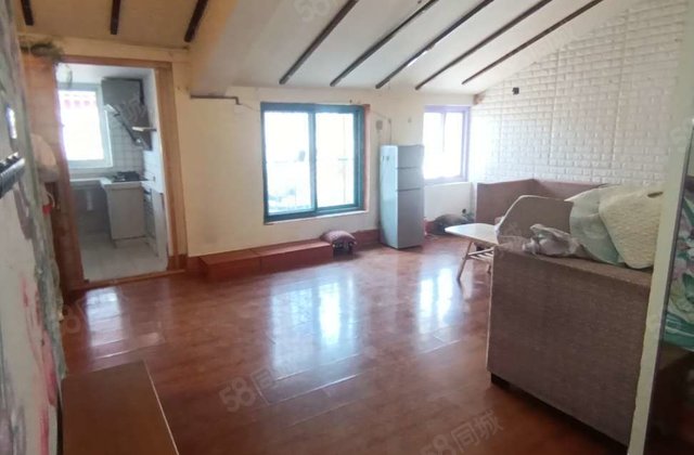 房东急售 文轩本部 精装修 小区停车方便 随时看房