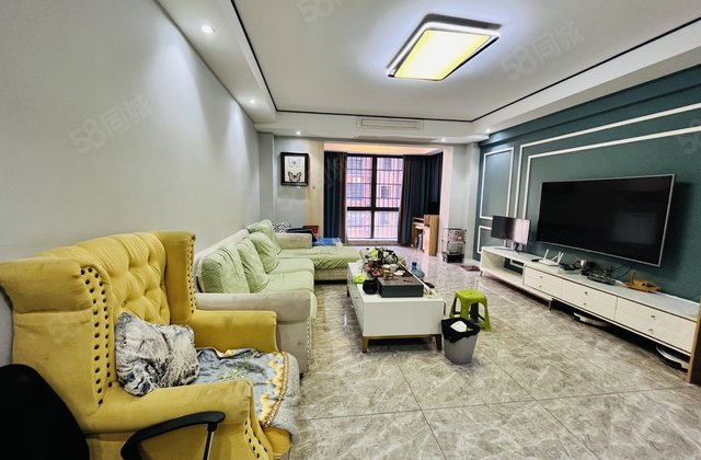 龙地华府3室2厅115.34㎡92万二手房图片