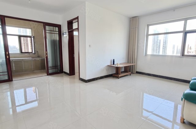 开发区东昌实验 东昌丽都北区 好楼层边户 车储齐全免大税