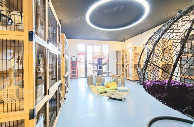 南湖国际社区(南区)5室2厅234.94㎡330万二手房图片