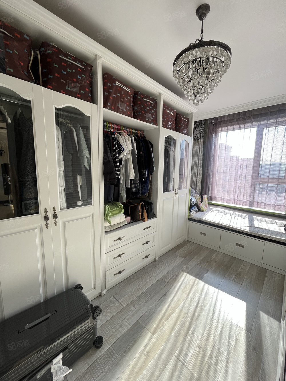 紫御华府3室2厅1卫134㎡南北85万