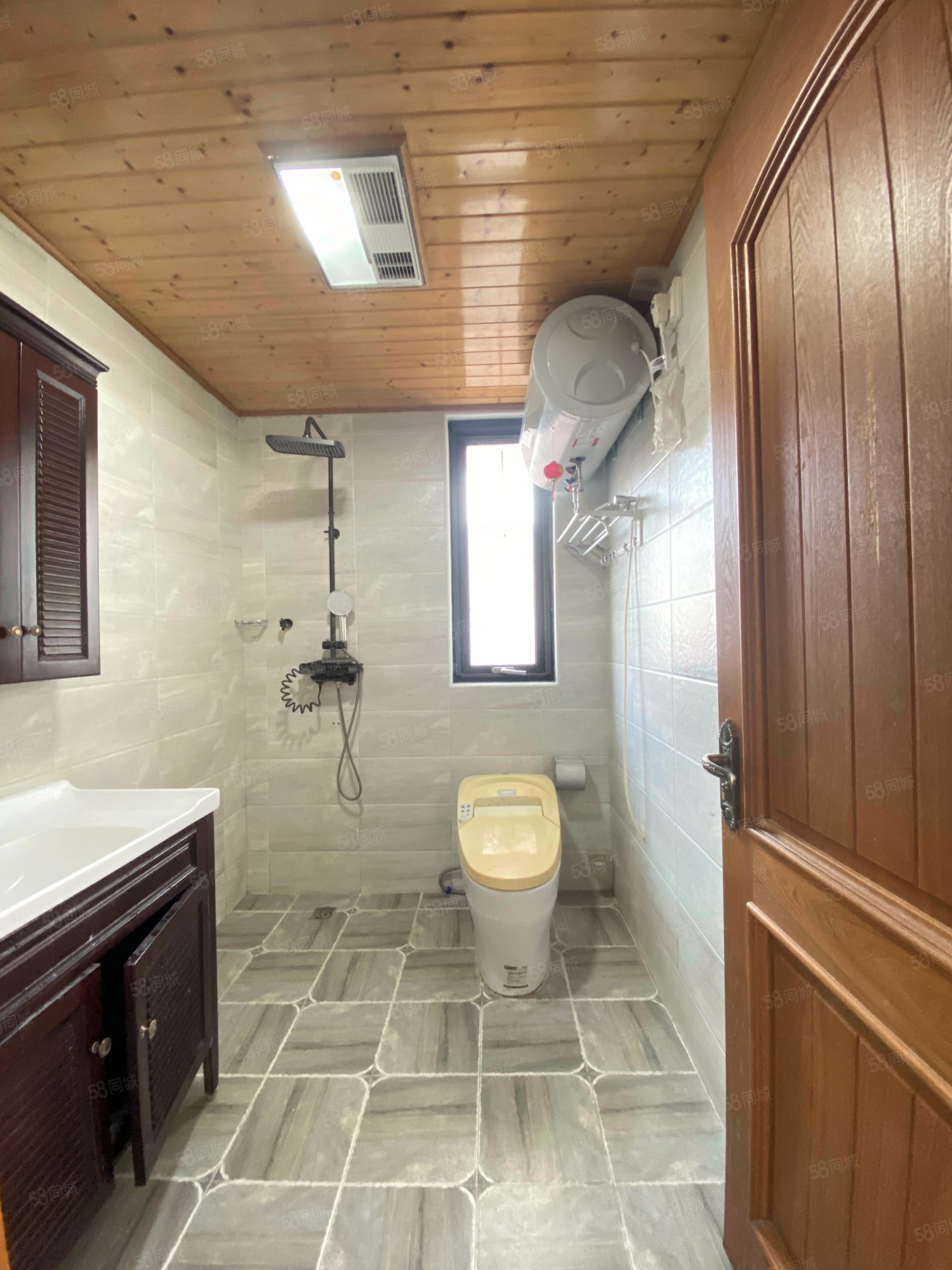 山語城(一區(qū))4室3廳3衛(wèi)123.24㎡南北530萬